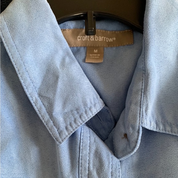 CROFT&BARROW Light Blue Suede Long Sleeve Button Down Shirt SIZE M - Picture 9 of 10